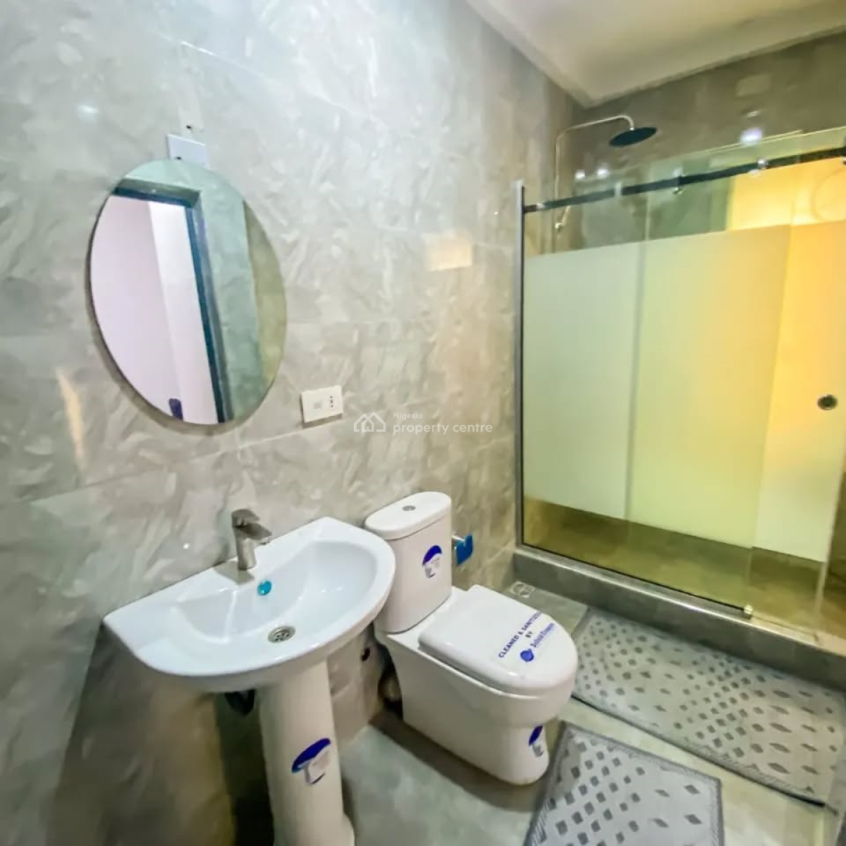 Aludyshomes 4 Bedrooms Luxurious Smart Home, Gbagada, Lagos, Flat / Apartment Short Let