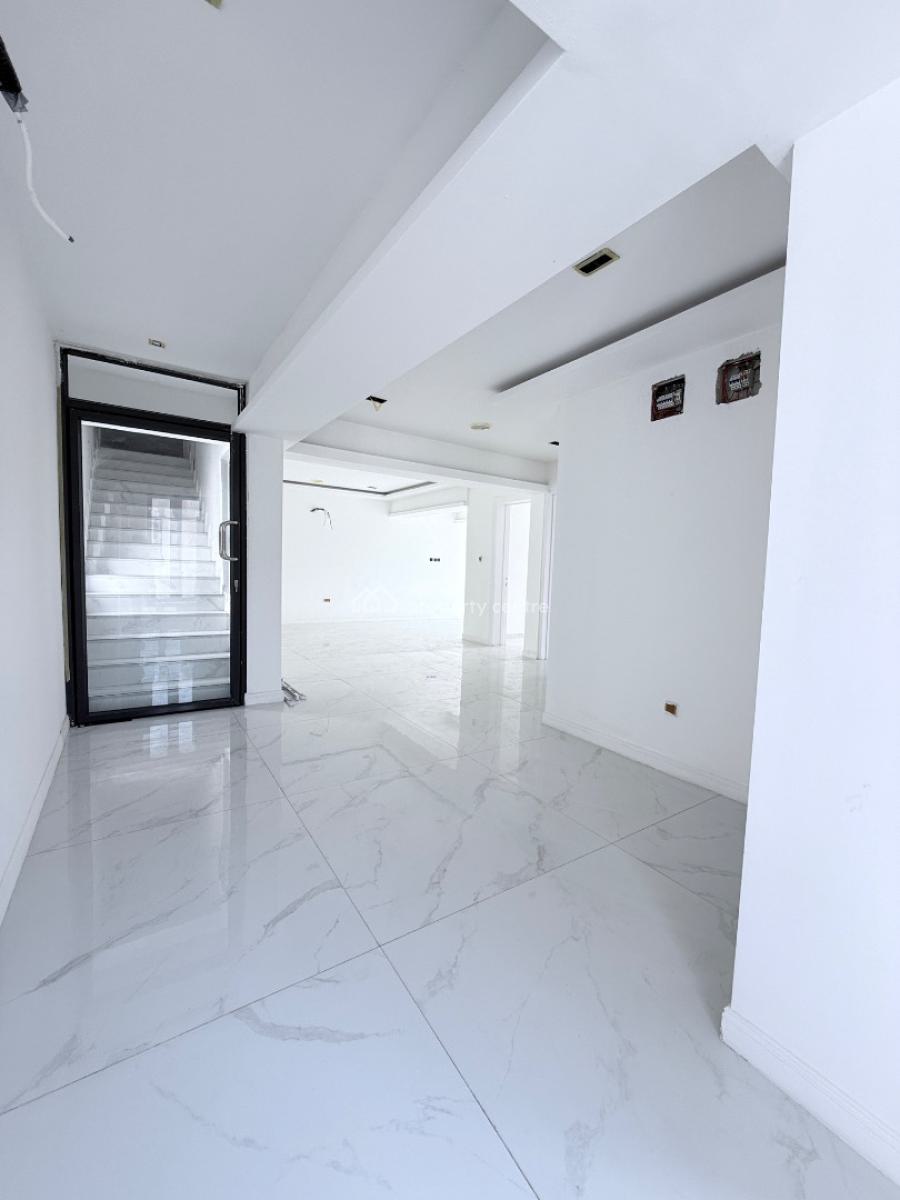 5 Bedroom Magnificent Fully Detached Duplex, Lekki Phase 1, Lekki, Lagos, Detached Duplex for Sale