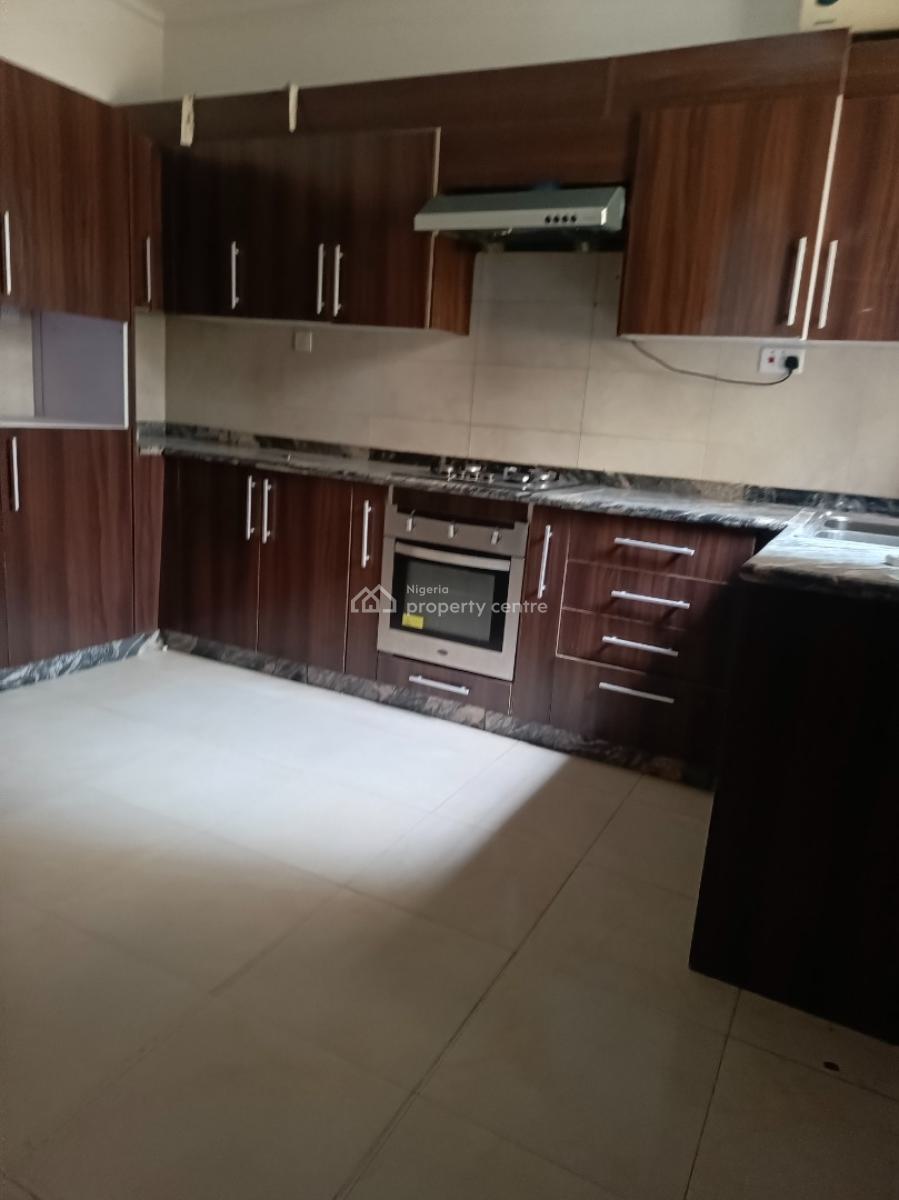 Well Renovated 4 Bedroom Terrace Duplex with a Bq Attached, Guzape District, Abuja, House for Rent