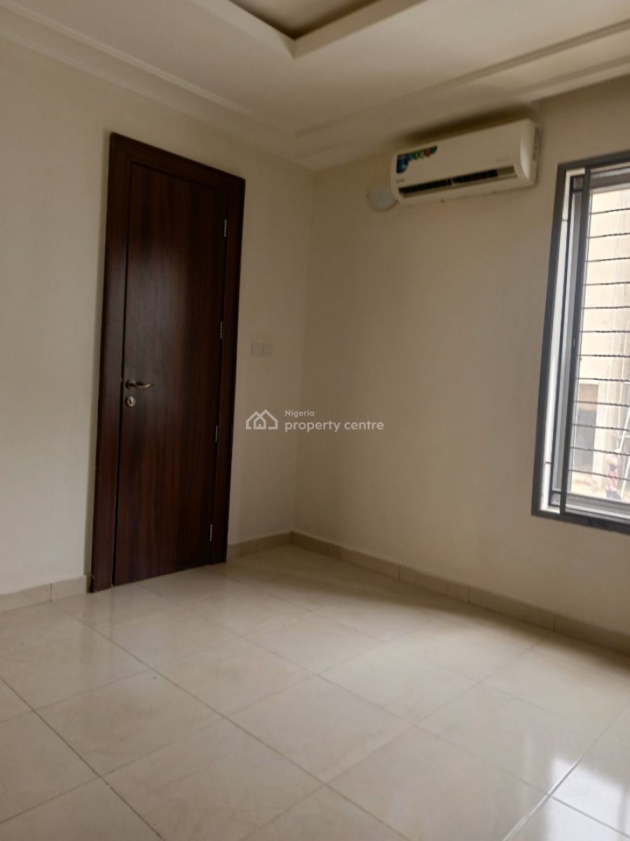 Well Renovated 4 Bedroom Terrace Duplex with a Bq Attached, Guzape District, Abuja, House for Rent