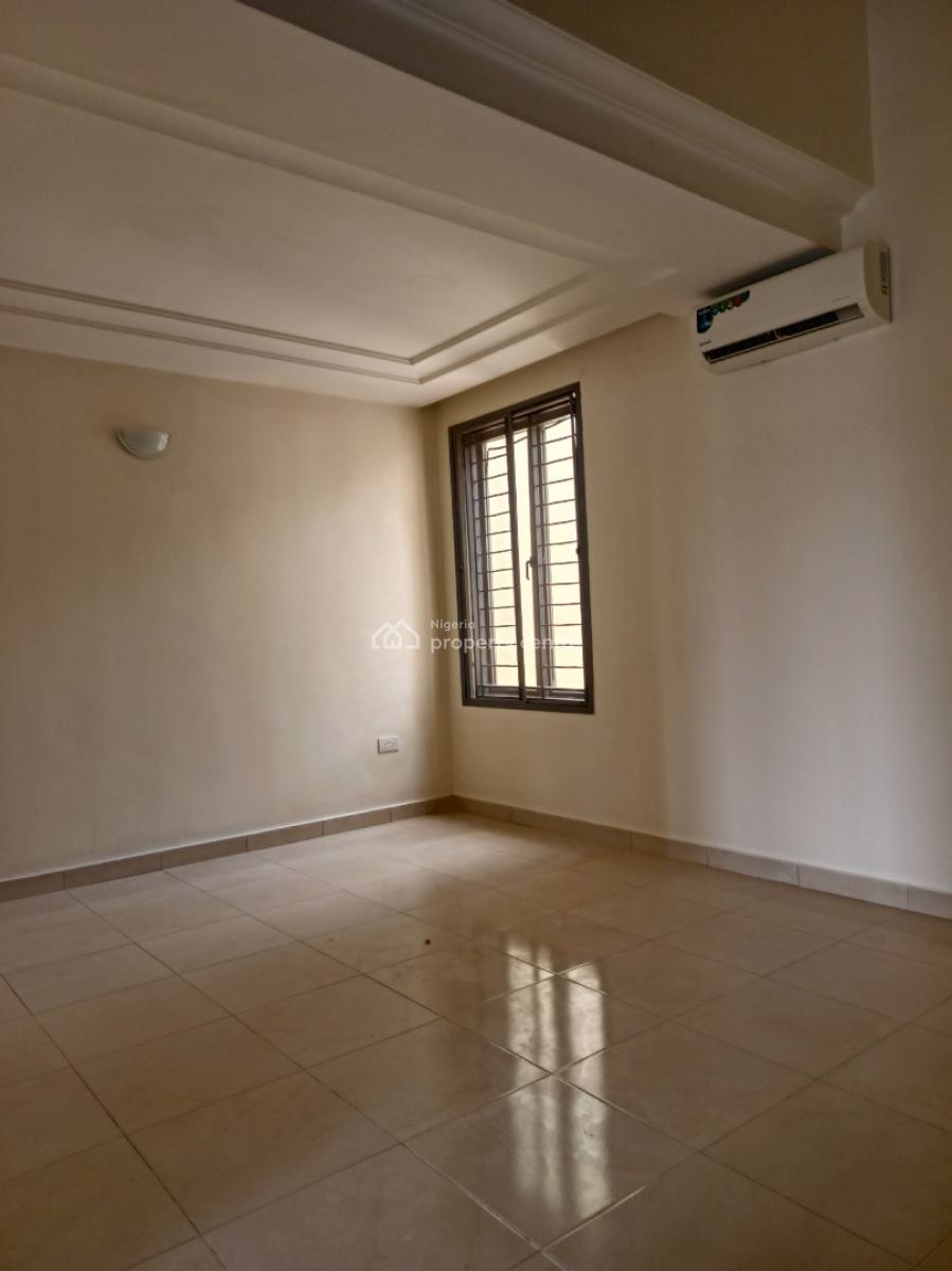 Well Renovated 4 Bedroom Terrace Duplex with a Bq Attached, Guzape District, Abuja, House for Rent