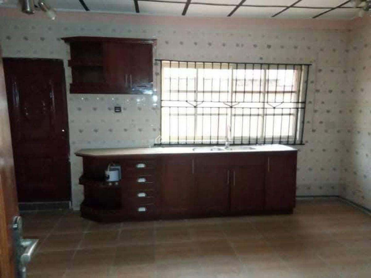 4 Bedroom Bungalow, Olu Odo Off Ebute Road, Ikorodu, Lagos, Detached Bungalow for Sale