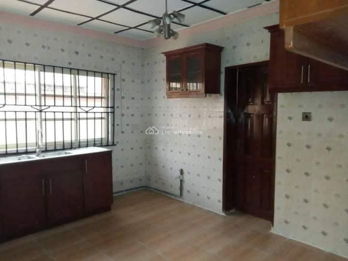 4 Bedroom Bungalow, Olu Odo Off Ebute Road, Ikorodu, Lagos, Detached Bungalow for Sale