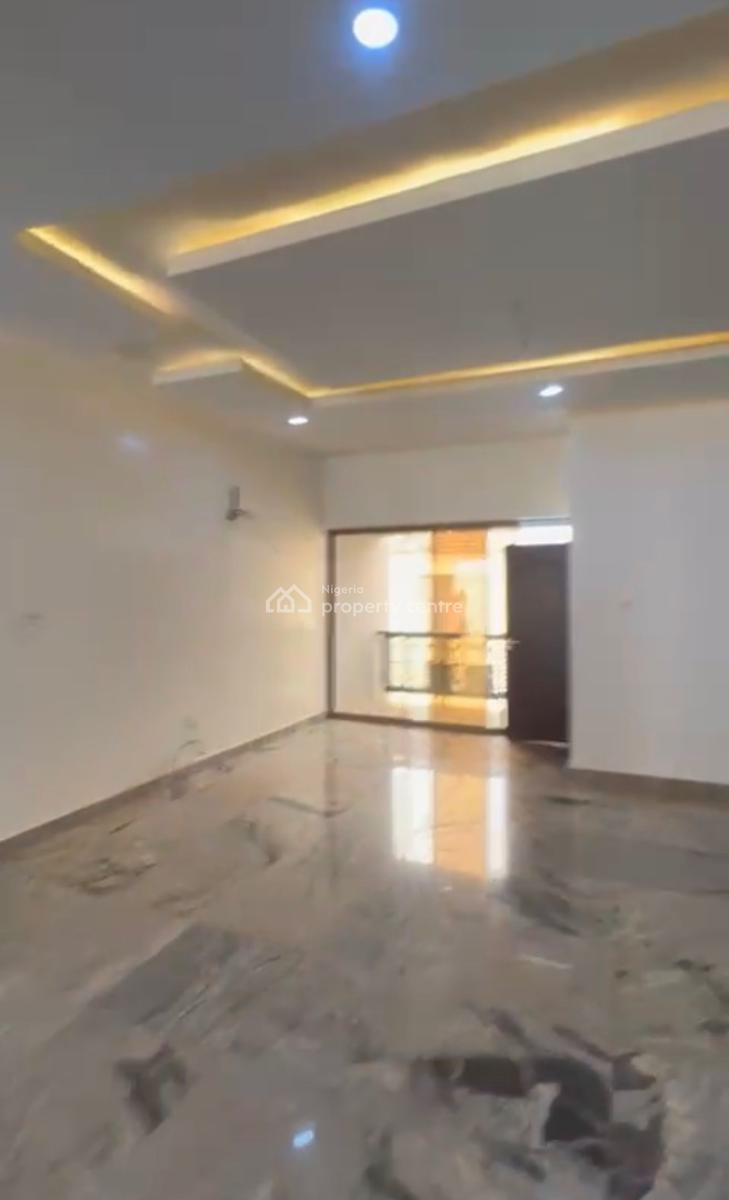 Luxurious 3bedroom Flat with Bq + Tarred Road, By American International School, Durumi, Abuja, House for Rent