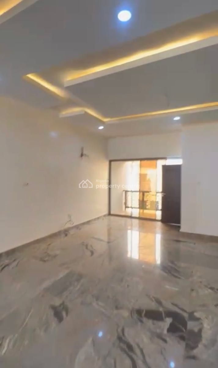Luxurious 3bedroom Flat with Bq + Tarred Road, By American International School, Durumi, Abuja, House for Rent
