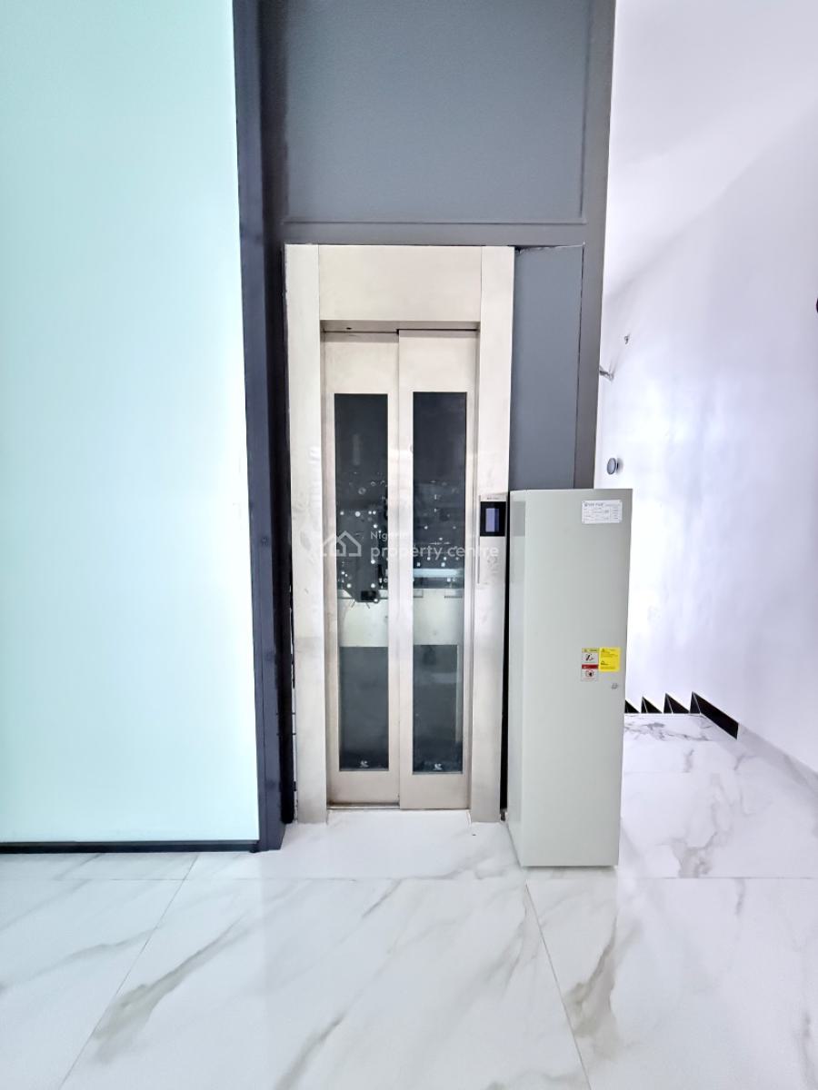 Luxury 4-bedroom Penthouse with Private Elevator, Lekki Phase 1, Lekki, Lagos, Flat / Apartment for Sale