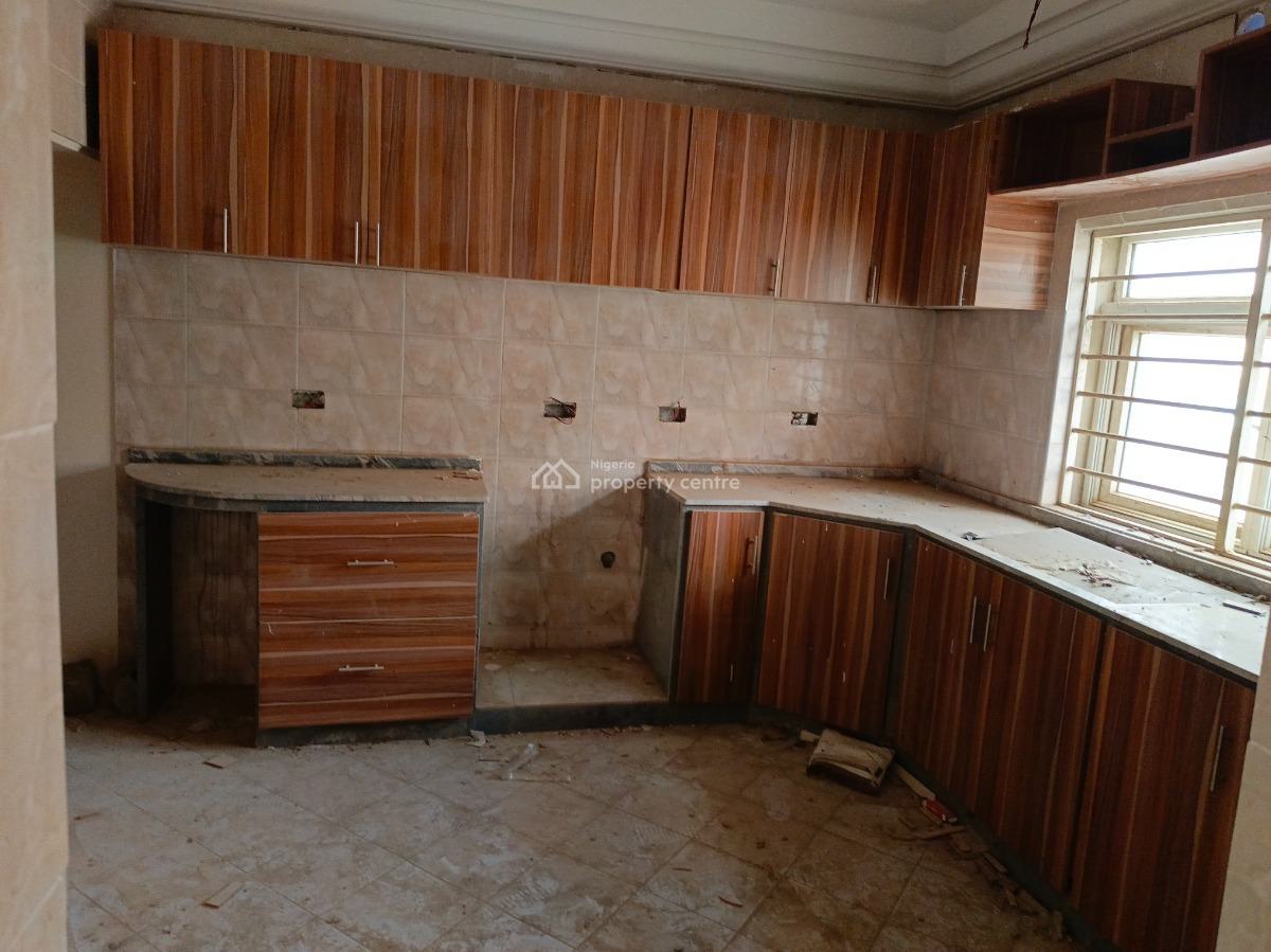 a Brand New Well Finished Spacious 2-bedrooms Block of Flat, Behind Aduvie School, Jahi, Abuja, Flat / Apartment for Rent