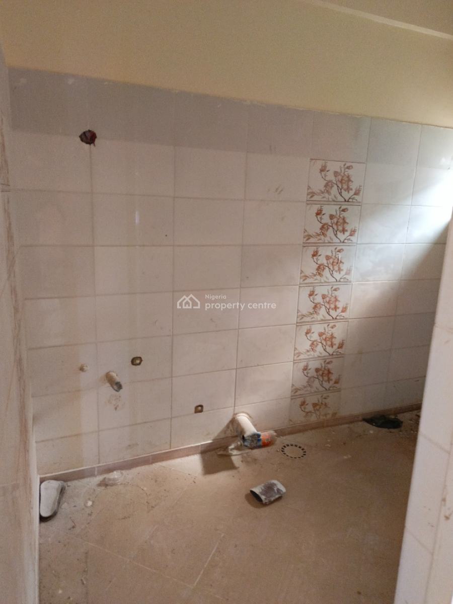a Brand New Well Finished Spacious 2-bedrooms Block of Flat, Behind Aduvie School, Jahi, Abuja, Flat / Apartment for Rent