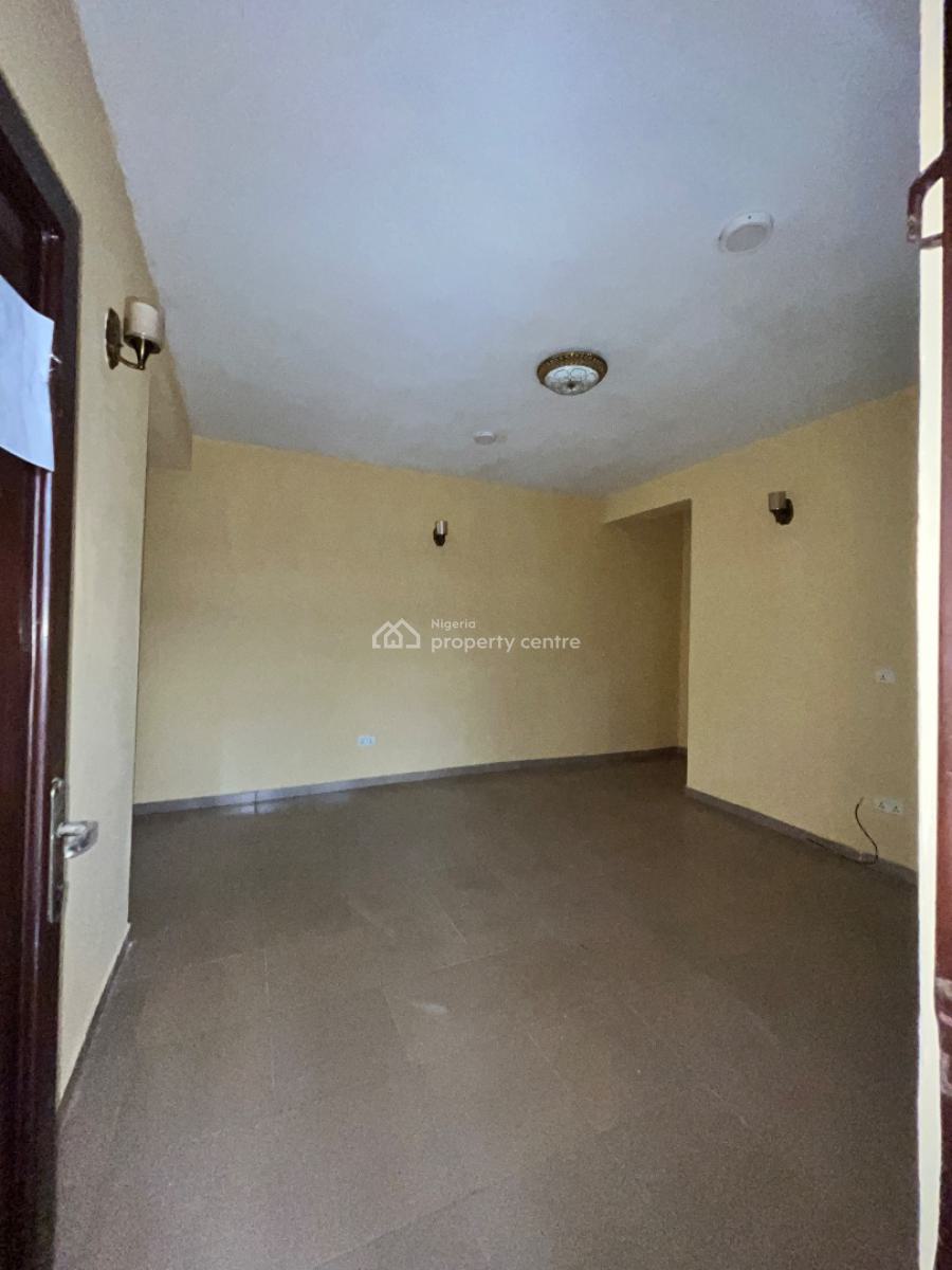 2 Bedroom Apartment, Ilaje, Lekki, Lagos, Flat / Apartment for Rent