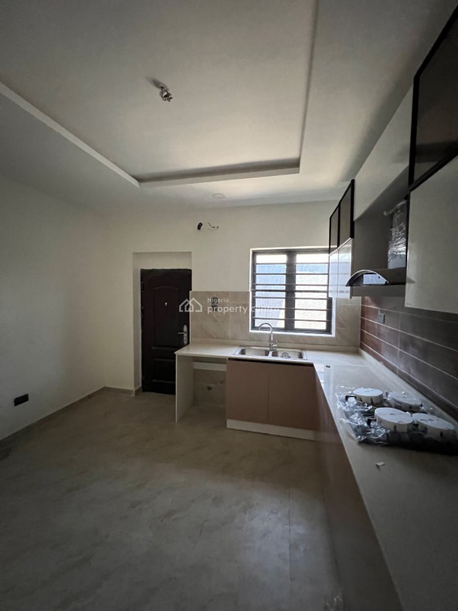 Spacious 3 Bedroom Terrace Duplex with Bq,football Pitch,gym and Pool, Ilaje, Ajah, Lagos, Terraced Duplex for Rent