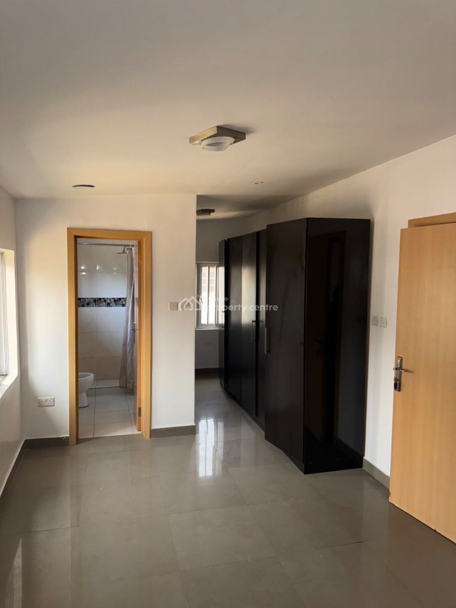 Beautiful 1 Bedroom Apartment in The Heart of Ikoyi, Ikoyi, Lagos, Flat / Apartment for Rent