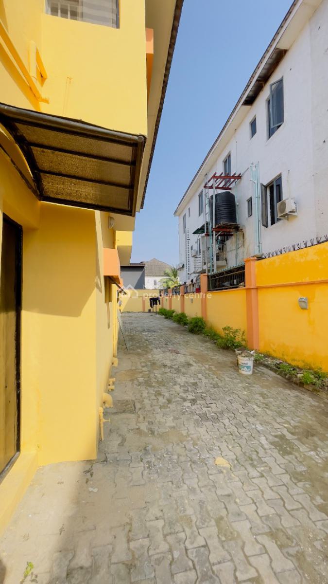 Brand New 2 Bedrooms Flat, Ibrahim Odofin Street, Idado, Lekki, Lagos, Flat / Apartment for Rent
