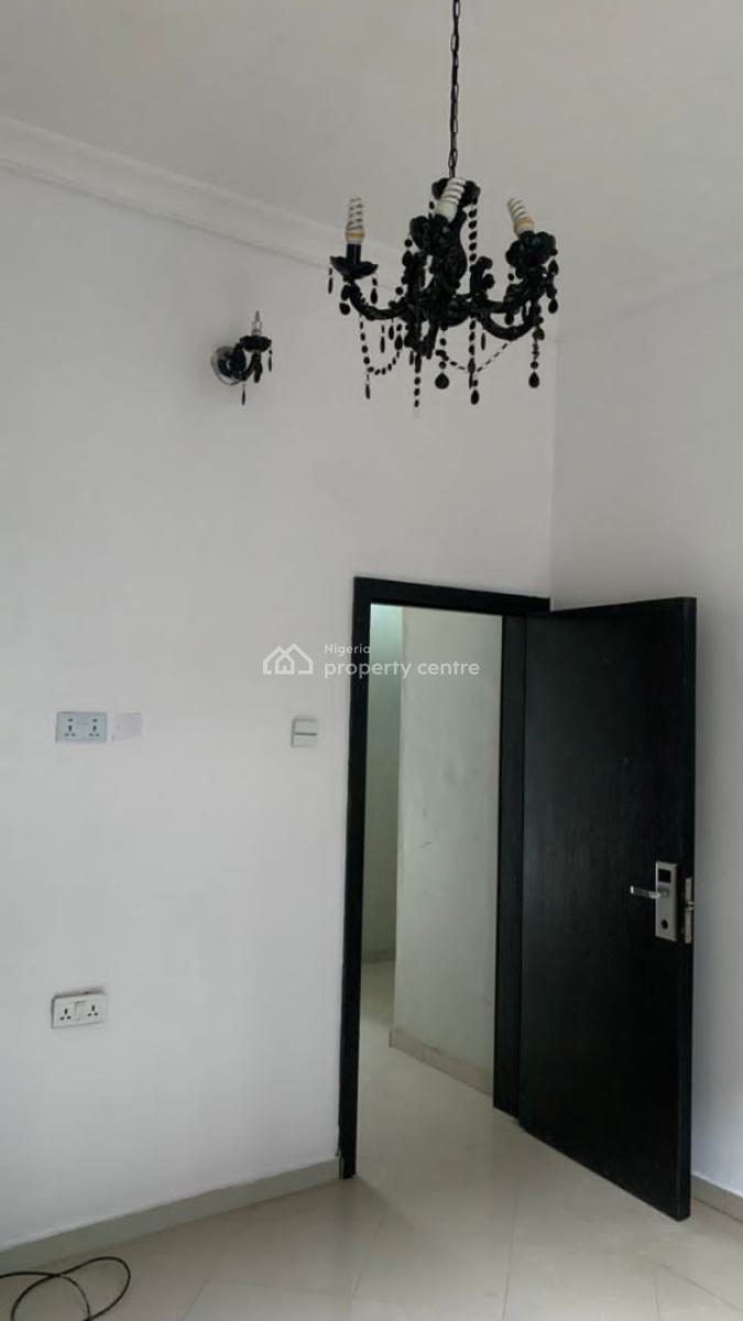 Newly Renovated Mini Flat in a Call-in Estate, Sangotedo, Ajah, Lagos, Mini Flat (room and Parlour) for Rent