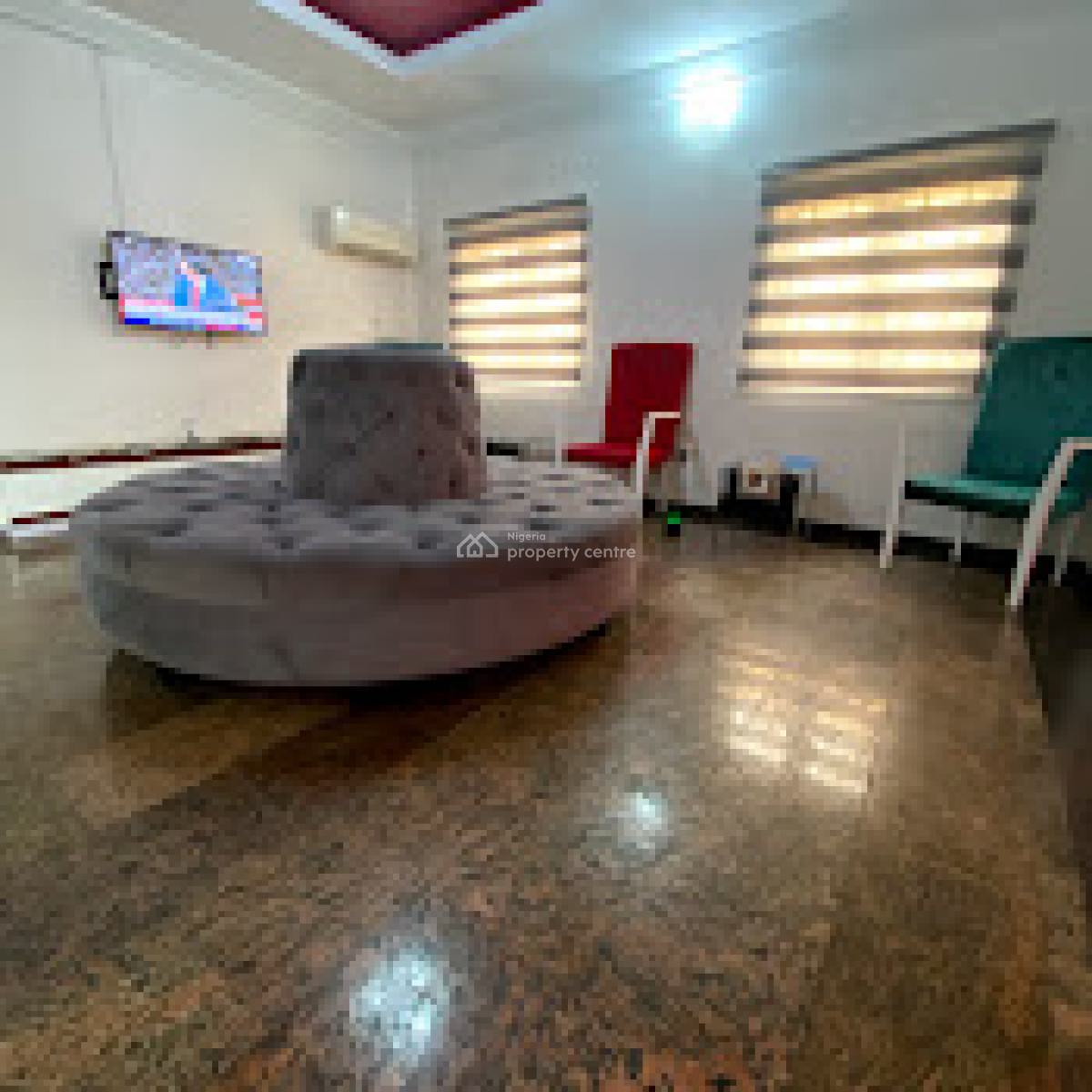 Spacious 4bedroom Duplex Off Admiralty Lekki Phase 1, Lekki Phase 1, Lekki, Lagos, Detached Duplex for Sale