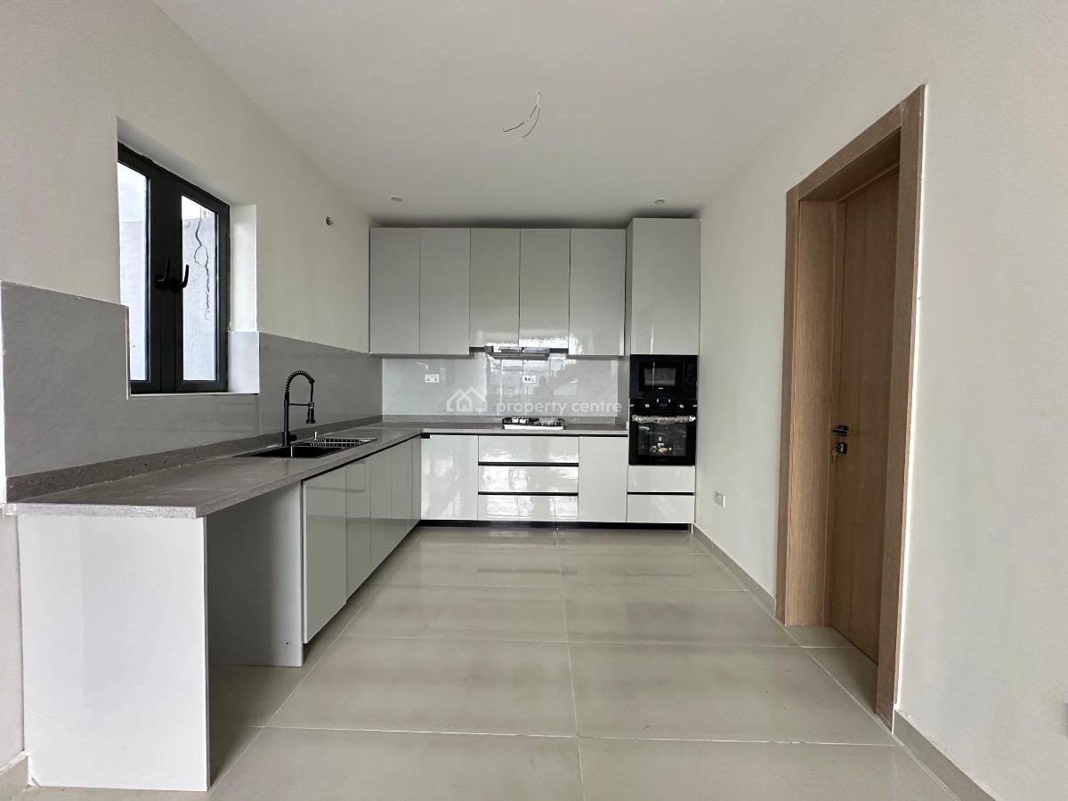 Brandnew 4bedroom Terrace Duplex with Bq, Alpha Beach Road Before Chevron, Lekki, Lagos, Terraced Duplex for Rent