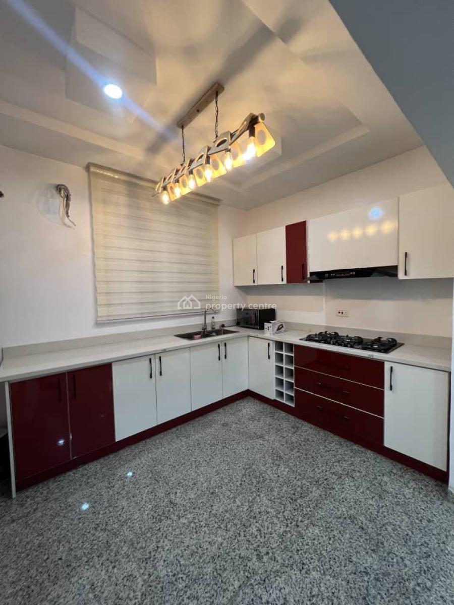 Executive 2 Bedrooms Apartment with Swimming Pool, By Gilmore, Jahi, Abuja, Flat / Apartment Short Let