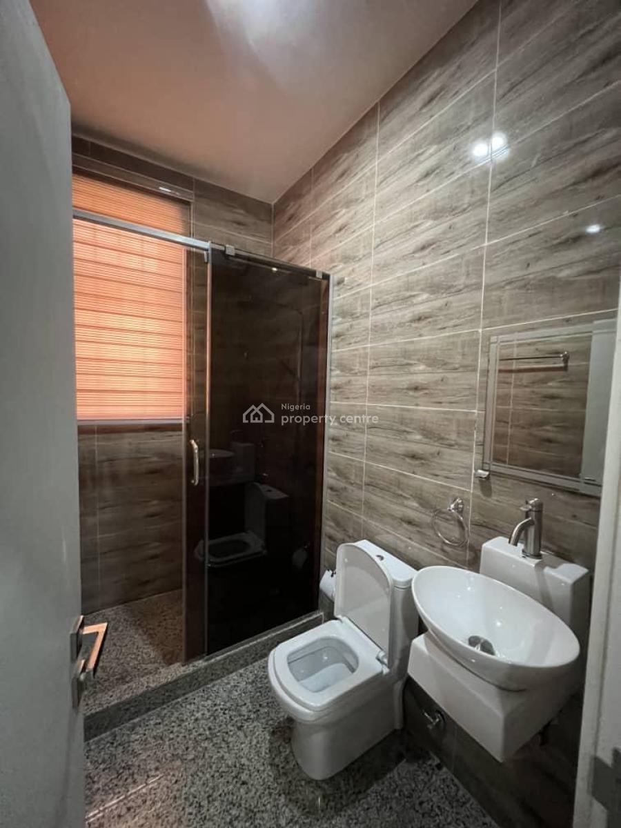 Executive 2 Bedrooms Apartment with Swimming Pool, By Gilmore, Jahi, Abuja, Flat / Apartment Short Let