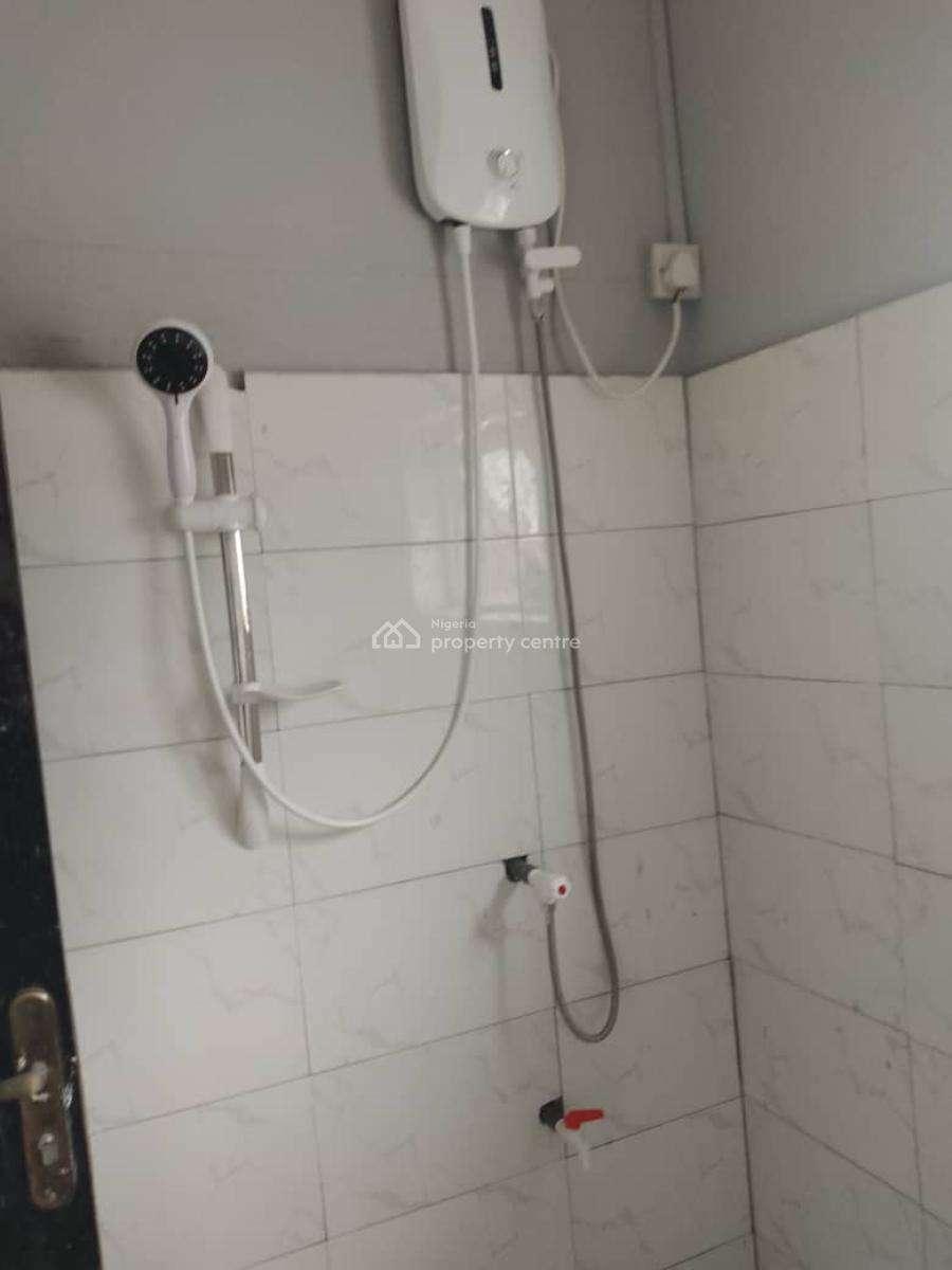 Well Built Studio Apartment, Around Vgc, Lekki, Lagos, Flat / Apartment for Rent