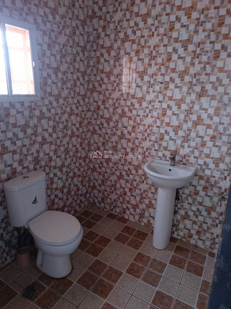 Sharp 4 Bedroom Terrace Duplex with Bq, Jahi Behind Aduvie School, Jahi, Abuja, Terraced Duplex for Rent