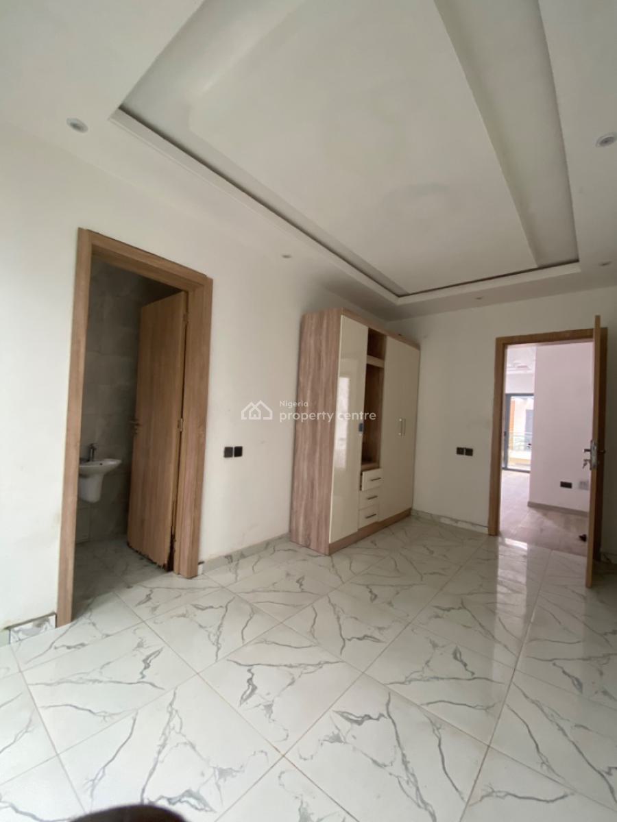 an Executive Four Bedroom Duplex, Southern View Estate Off Abraham Adesanya Ogombo Road, Lekki, Lagos, Terraced Duplex for Rent
