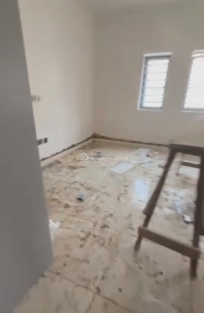Newly Built 3 Bedroom En-suite Flat + Tarred Road, By The Roundabout, Galadimawa, Abuja, House for Rent
