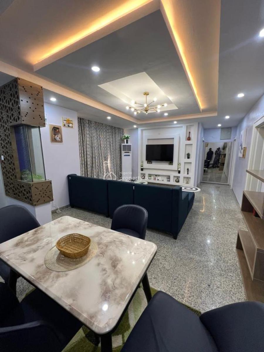 Comfortable 2 Bedrooms Apartment with Swimming Pool, By Gilmore, Jahi, Abuja, Flat / Apartment Short Let