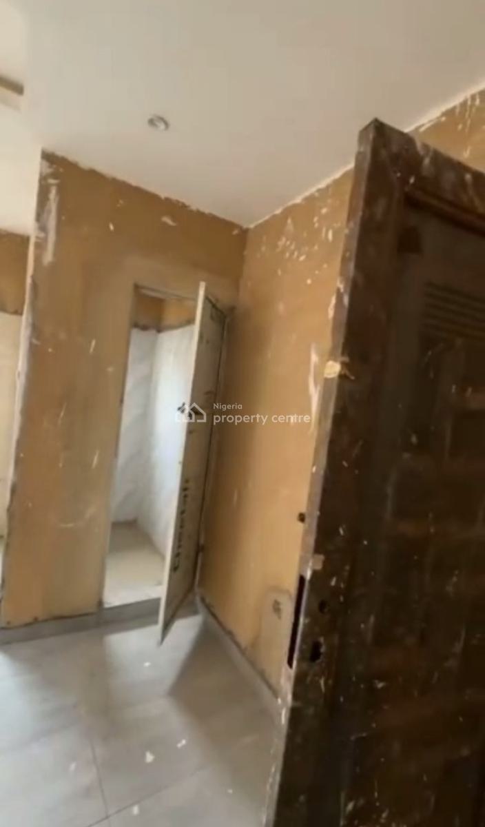 Newly Built Self Contain, Abule Oja, Yaba, Lagos, Self Contain (single Rooms) for Rent