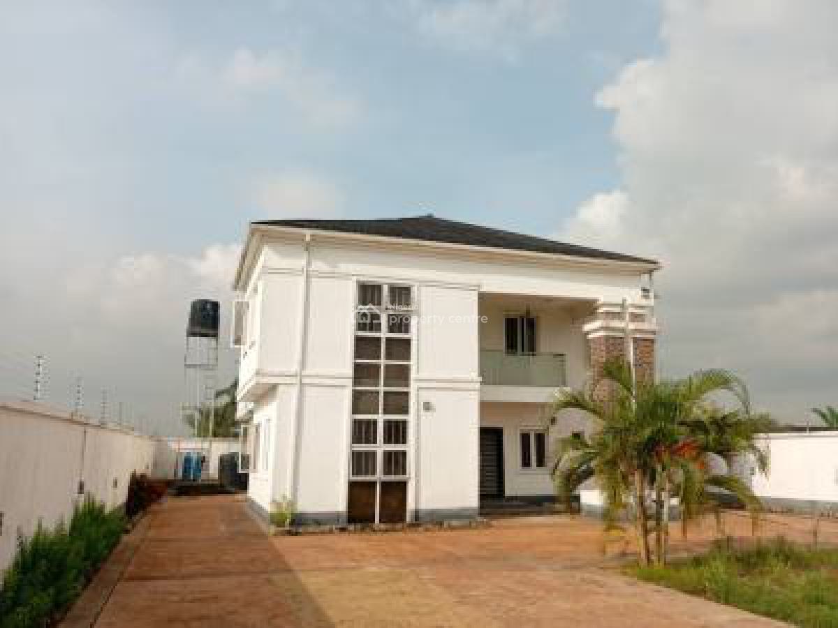 Standard 3 Bedroom Apartment, Gra Phase 1, Magodo, Lagos, Flat / Apartment for Rent