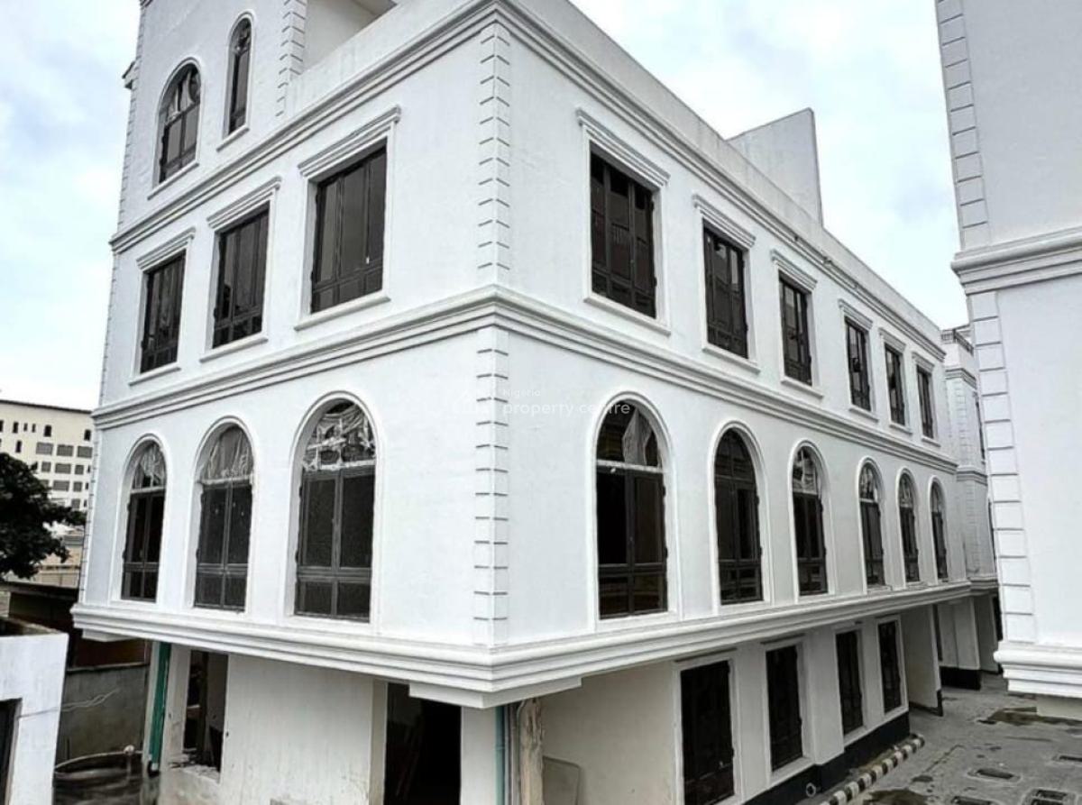 Luxurious 4-bedroom Fully Serviced Semi-detached Duplex with Bq, Old Ikoyi, Ikoyi, Lagos, Semi-detached Duplex for Sale