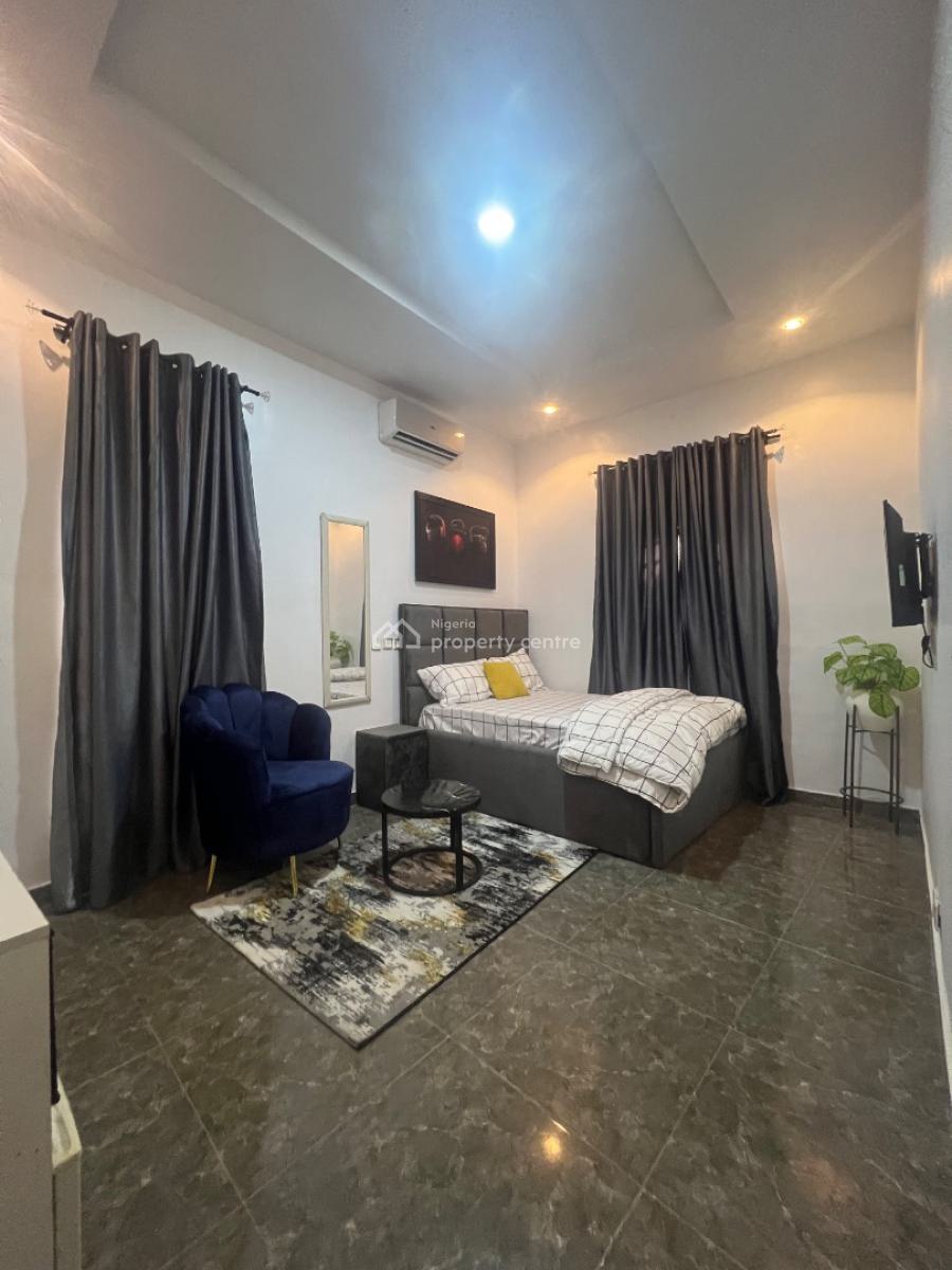 Stylish Fully Furnished Single Room Upstairs, Roxbury Estate, Ikota, Lekki Phase 2, Lekki, Lagos, Self Contain (single Rooms) Short Let
