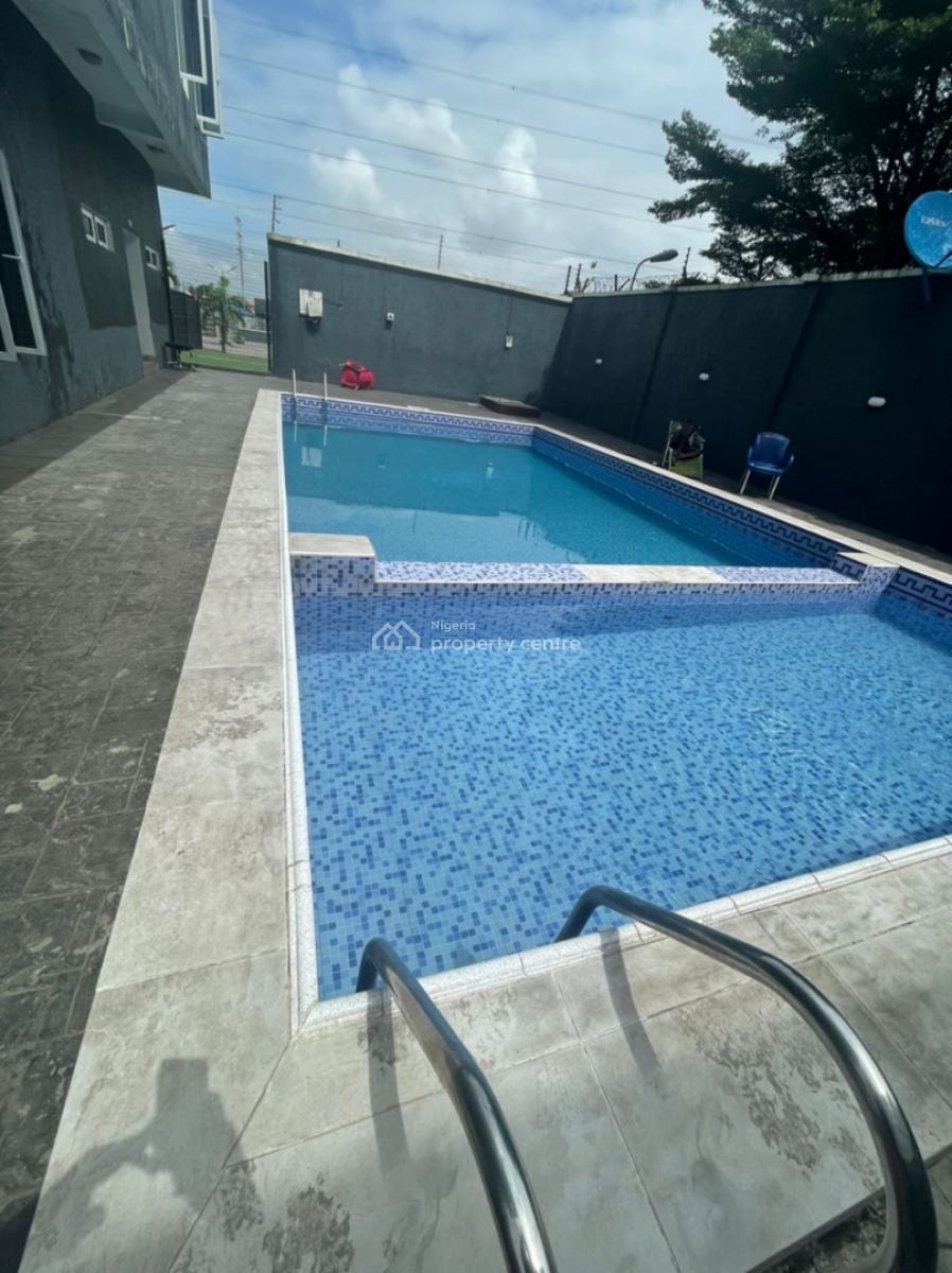 Stylish Fully Furnished Single Room Upstairs, Roxbury Estate, Ikota, Lekki Phase 2, Lekki, Lagos, Self Contain (single Rooms) Short Let