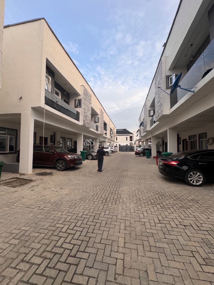 Luxury Master Bedroom, Orchid Road, Lekki, Lagos, Self Contain (single Rooms) for Rent