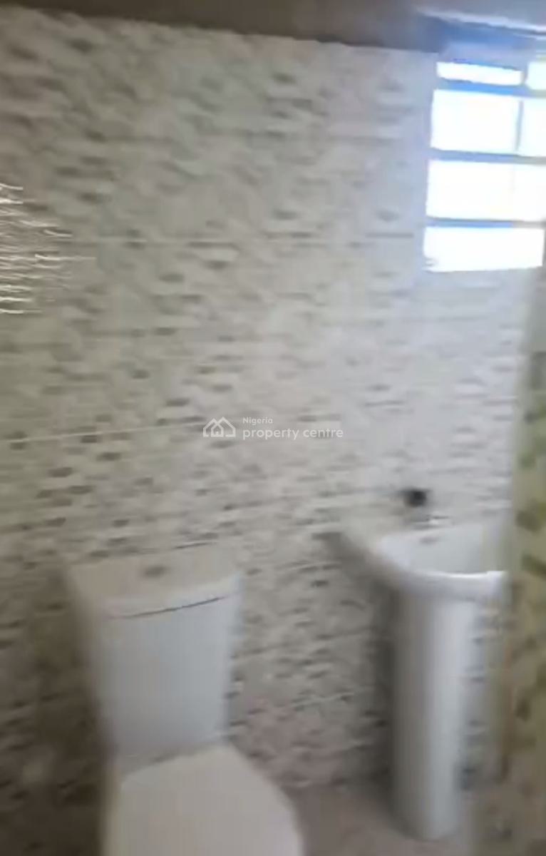 Decent, Spacious, Nice, Newly Built 2 Bedroom Flat., Off Ogunmokun, Mushin, Lagos, Flat / Apartment for Rent