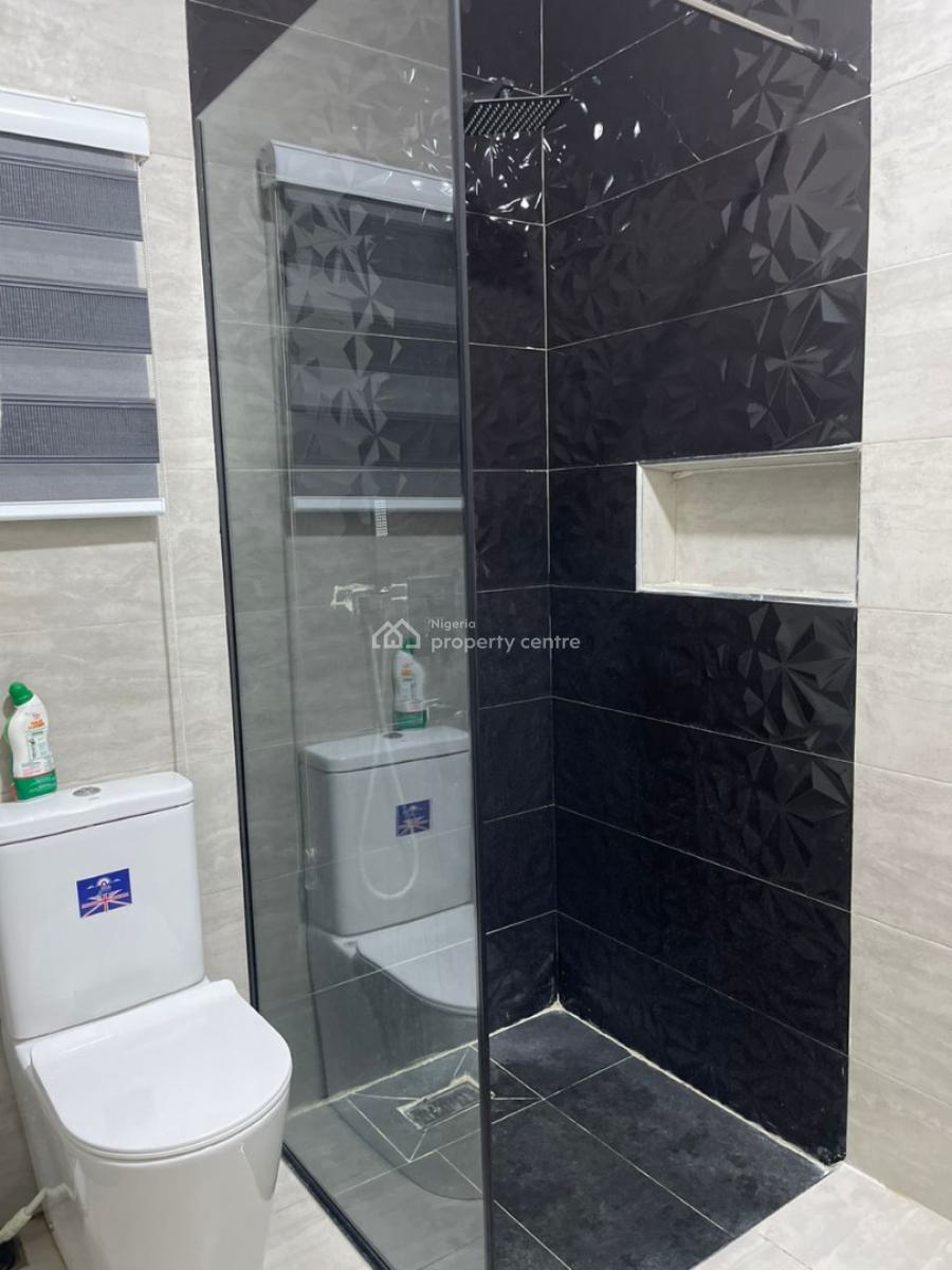 1 Bedroom Apartment in a Secured Estate, Lekki Phase 1, Lekki, Lagos, House Short Let