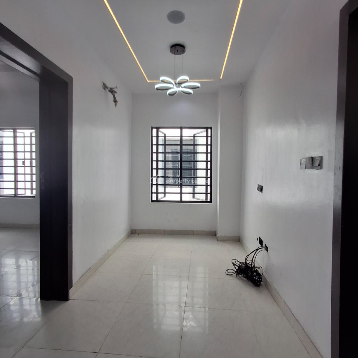 Four Bedroom Semi Detached Duplex, Orchid Road, Lafiaji, Lekki, Lagos, Semi-detached Duplex for Sale
