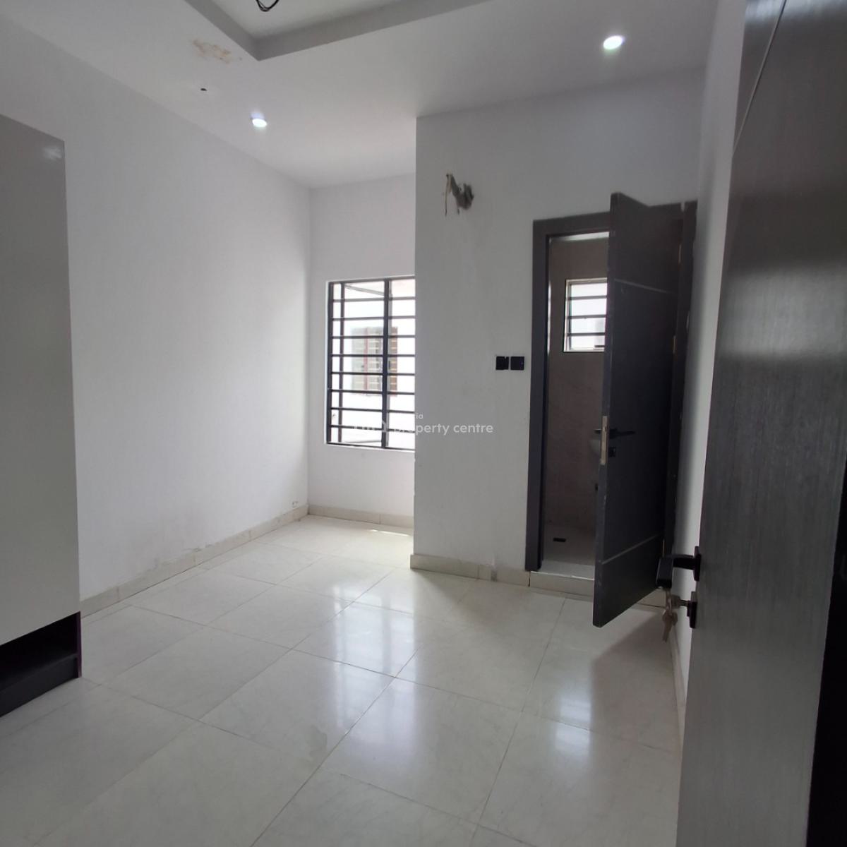 Four Bedroom Semi Detached Duplex, Orchid Road, Lafiaji, Lekki, Lagos, Semi-detached Duplex for Sale