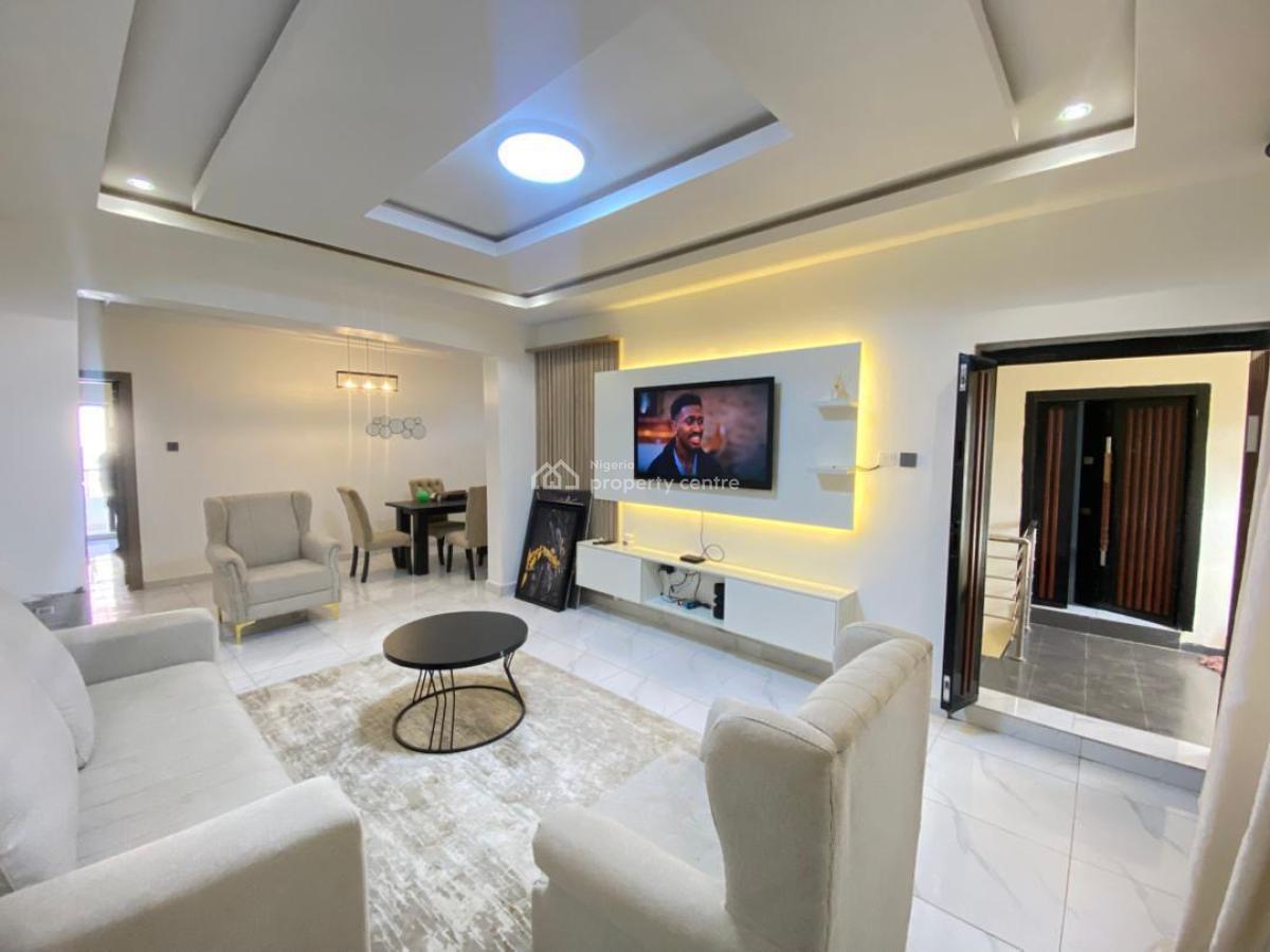 Luxury 2 Bedrooms Apartment, By American International School, Durumi, Abuja, Flat / Apartment Short Let