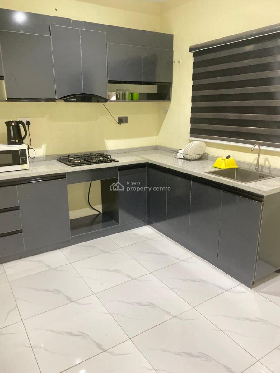 Luxury 2 Bedrooms Apartment, By American International School, Durumi, Abuja, Flat / Apartment Short Let