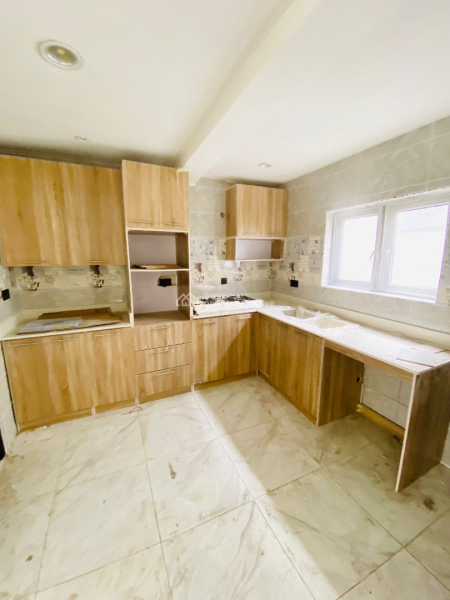 Modern 4-bedroom Terrace Duplex with Bq, Itedo Estate, Lekki Phase 1, Lekki, Lagos, Terraced Duplex for Sale