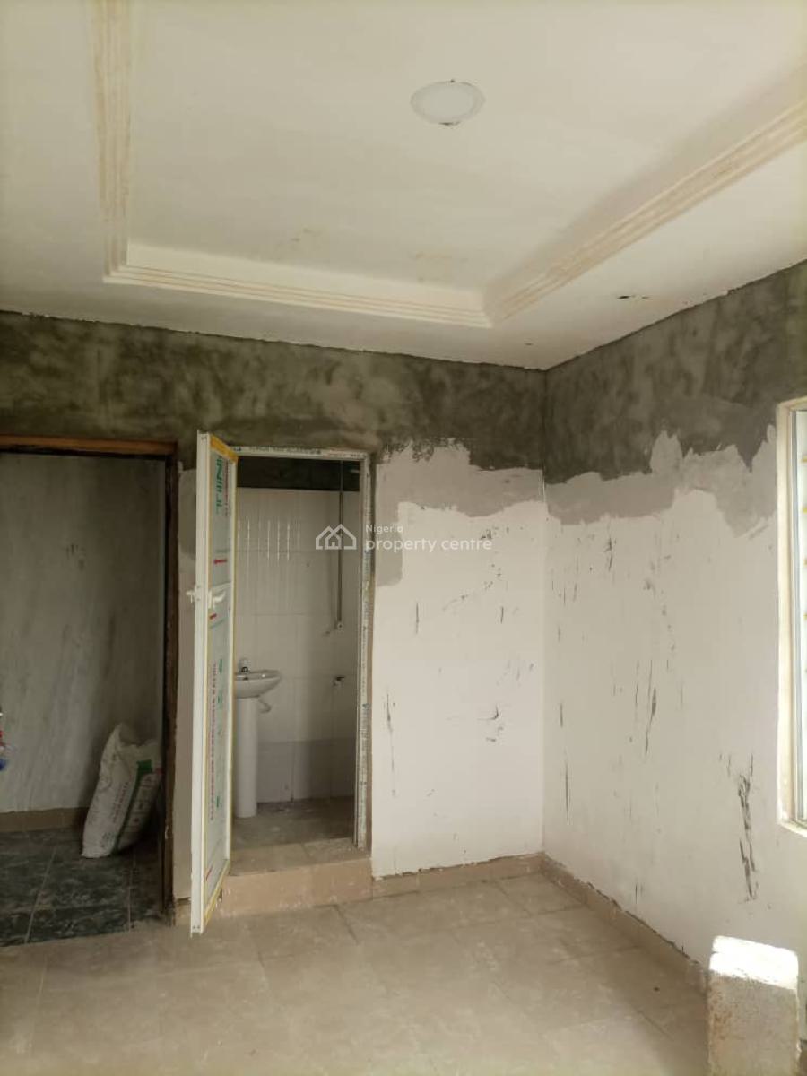 Standard 2 Bedroom Apartment, Gra Phase 1, Magodo, Lagos, Flat / Apartment for Rent