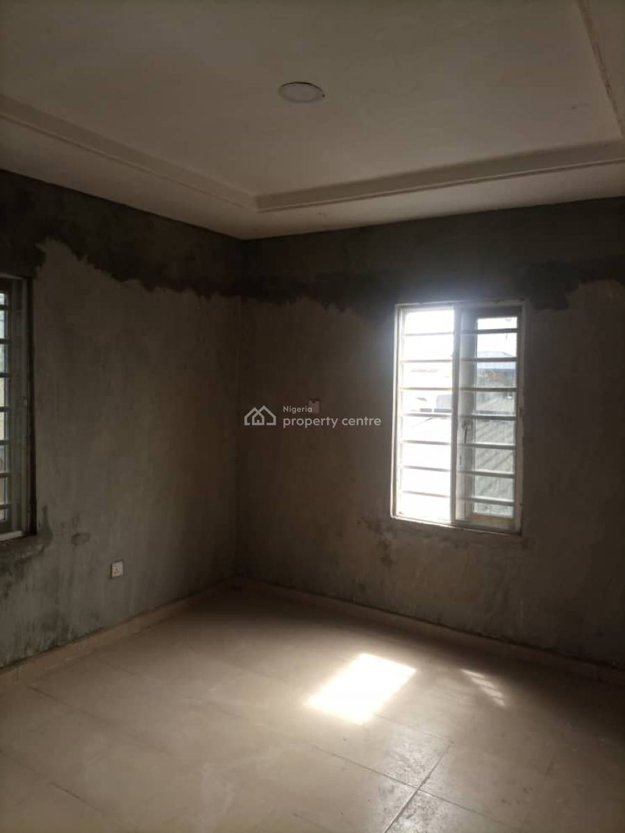 Standard 2 Bedroom Apartment, Gra Phase 1, Magodo, Lagos, Flat / Apartment for Rent