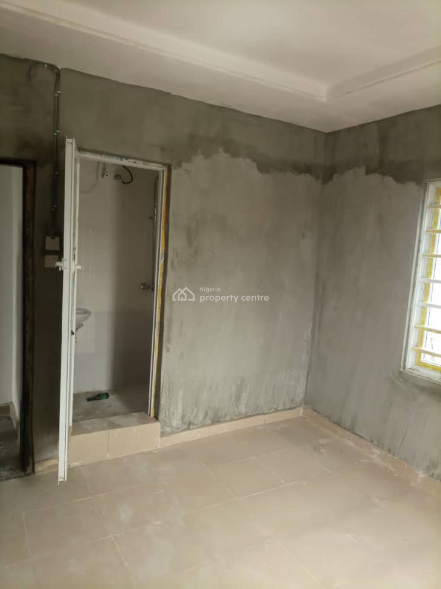 Standard 2 Bedroom Apartment, Gra Phase 1, Magodo, Lagos, Flat / Apartment for Rent
