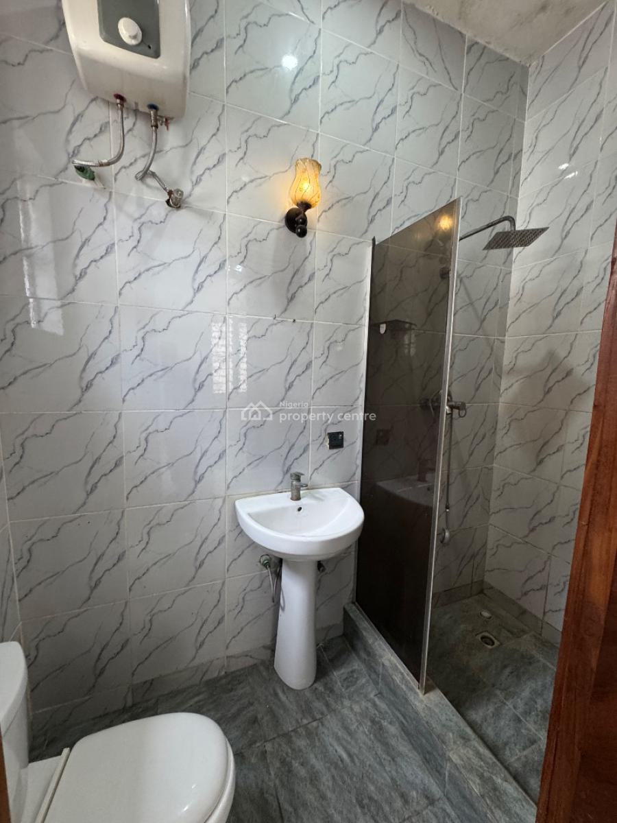 Self Contain, Chevy View Estate, Lekki Expressway, Lekki, Lagos, Self Contain (single Rooms) for Rent