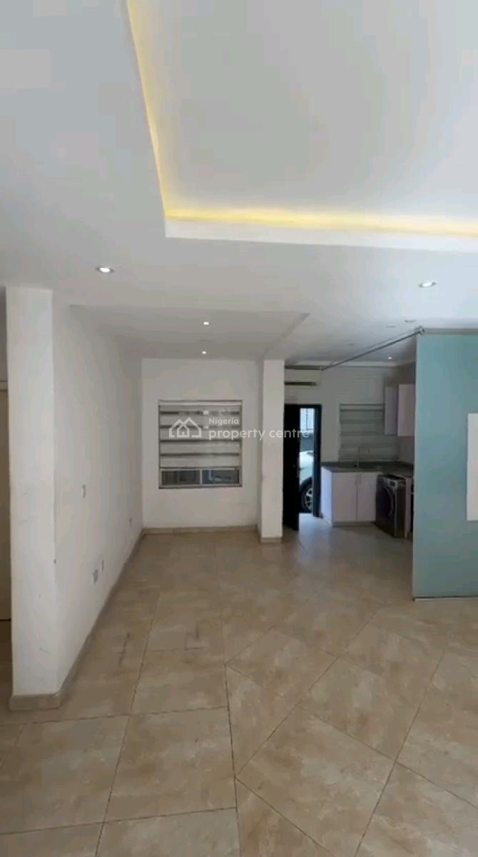 Standard and Spacious 2 Bedroom Flat, Anifowoshe, Ikeja, Lagos, Flat / Apartment for Rent