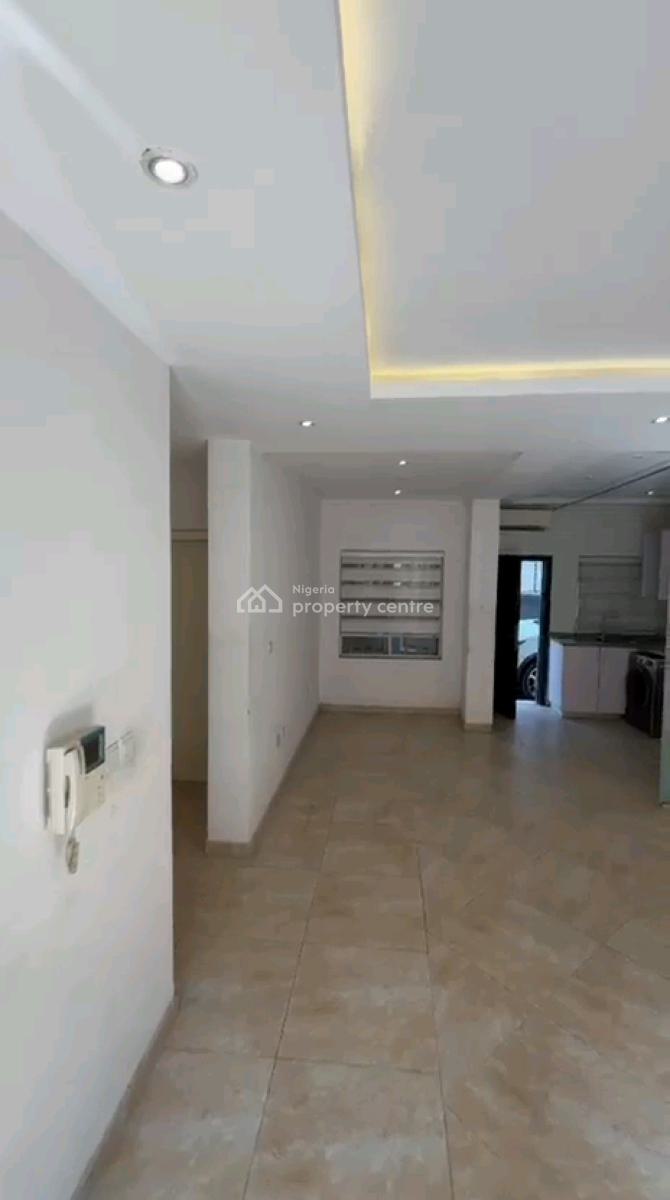 Standard and Spacious 2 Bedroom Flat, Anifowoshe, Ikeja, Lagos, Flat / Apartment for Rent