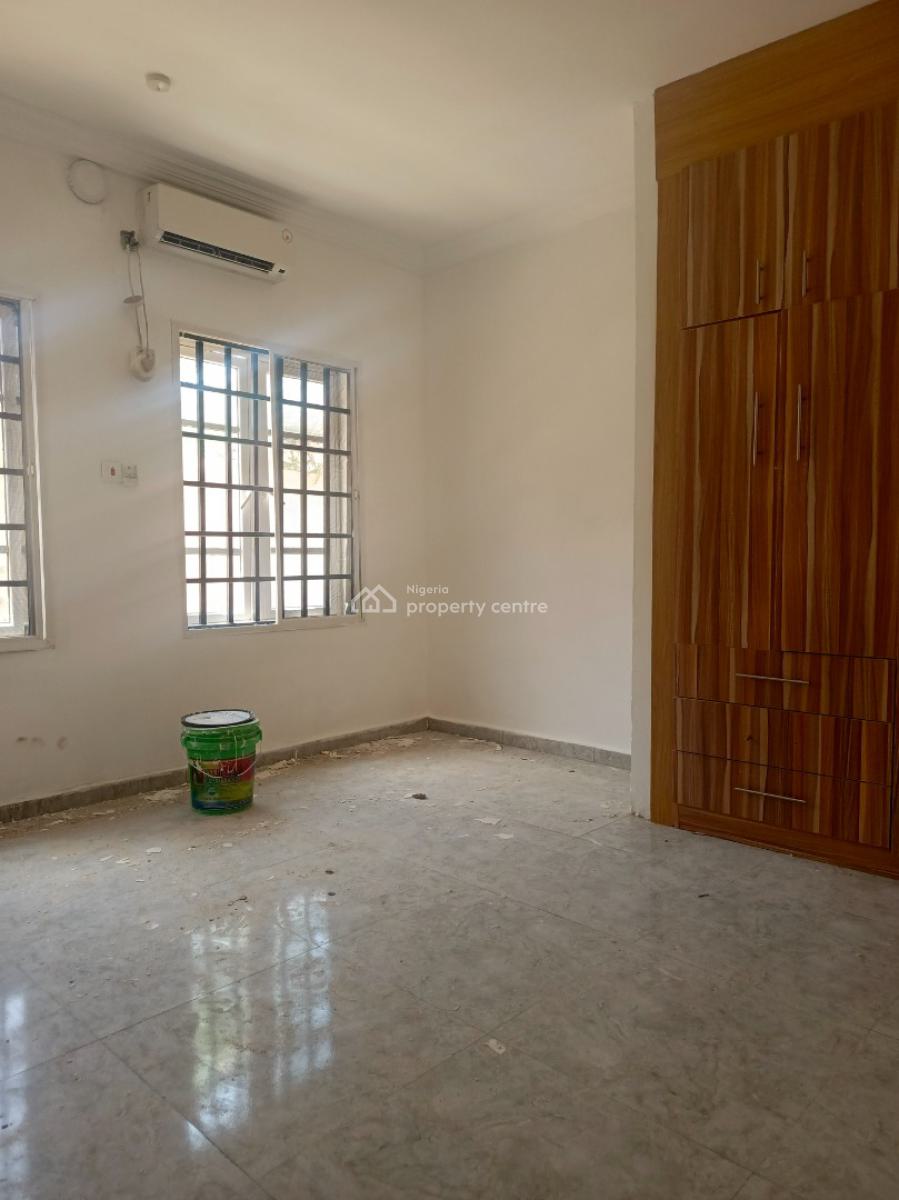 3 Bedroom Apartment, Guzape District, Abuja, Flat / Apartment for Rent