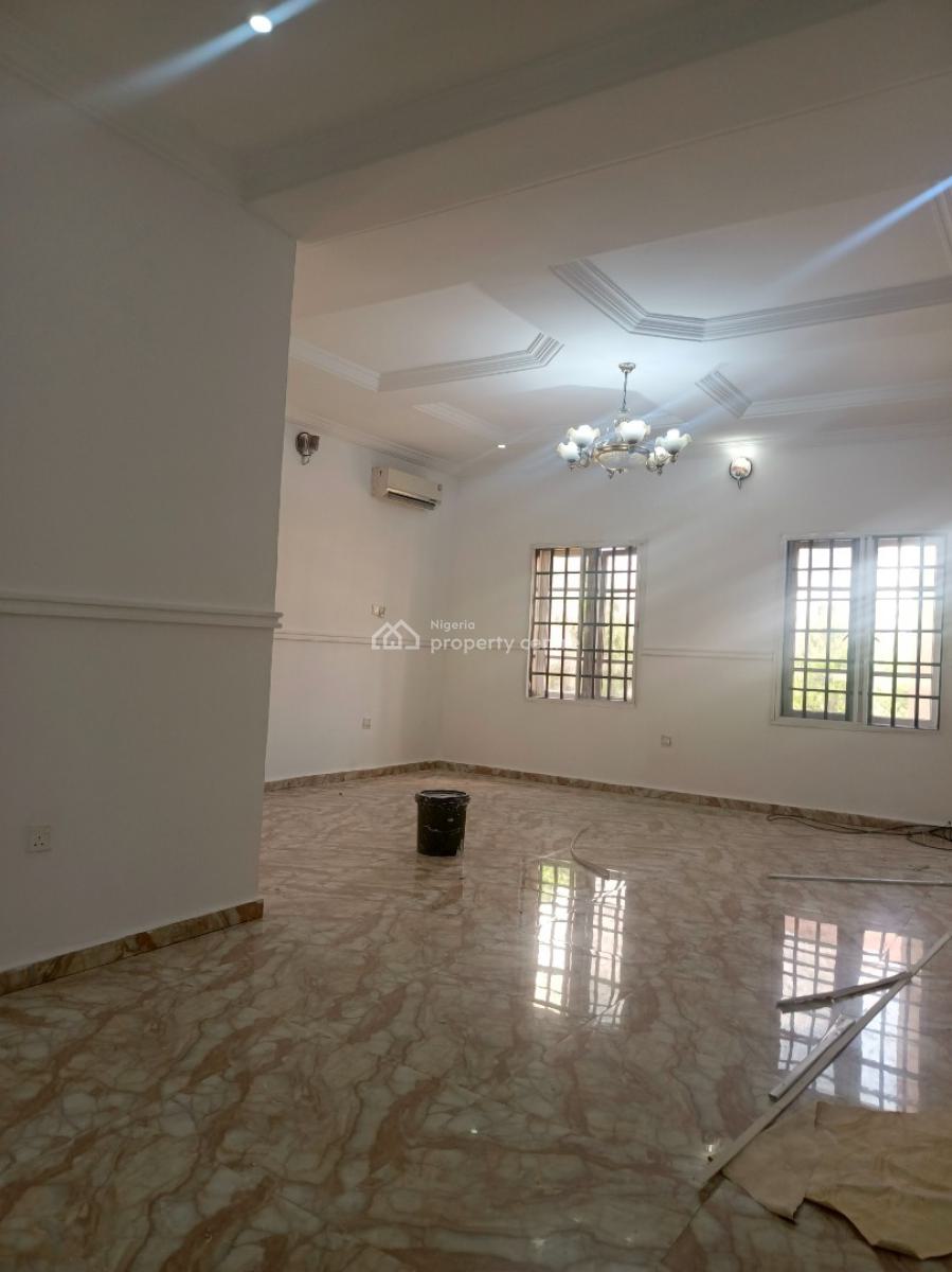 3 Bedroom Apartment, Guzape District, Abuja, Flat / Apartment for Rent