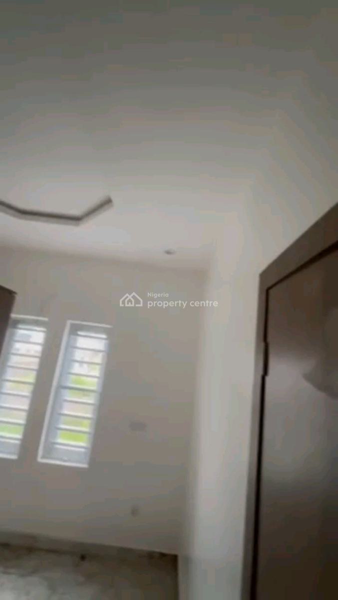 Standard and Spacious 2-bedroom Flat, Ori-oke, Ogudu, Lagos, Flat / Apartment for Rent
