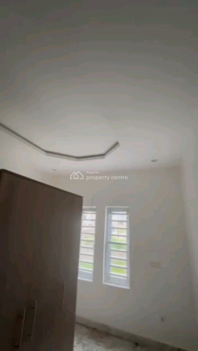 Standard and Spacious 2-bedroom Flat, Ori-oke, Ogudu, Lagos, Flat / Apartment for Rent