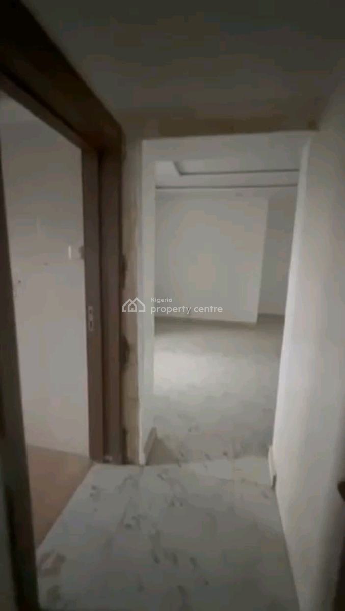 Standard and Spacious 2-bedroom Flat, Ori-oke, Ogudu, Lagos, Flat / Apartment for Rent